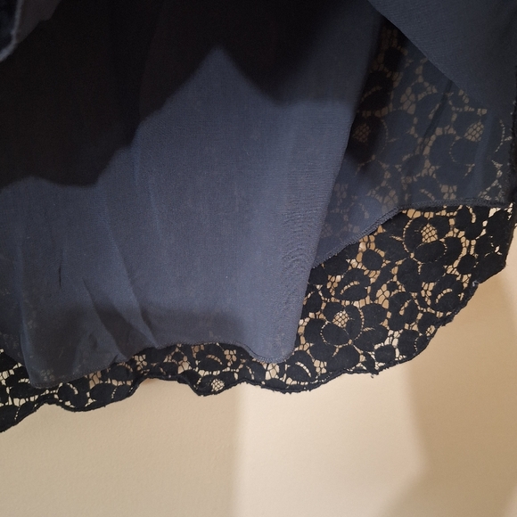 Talula Black Lace Top - Picture 4 of 5